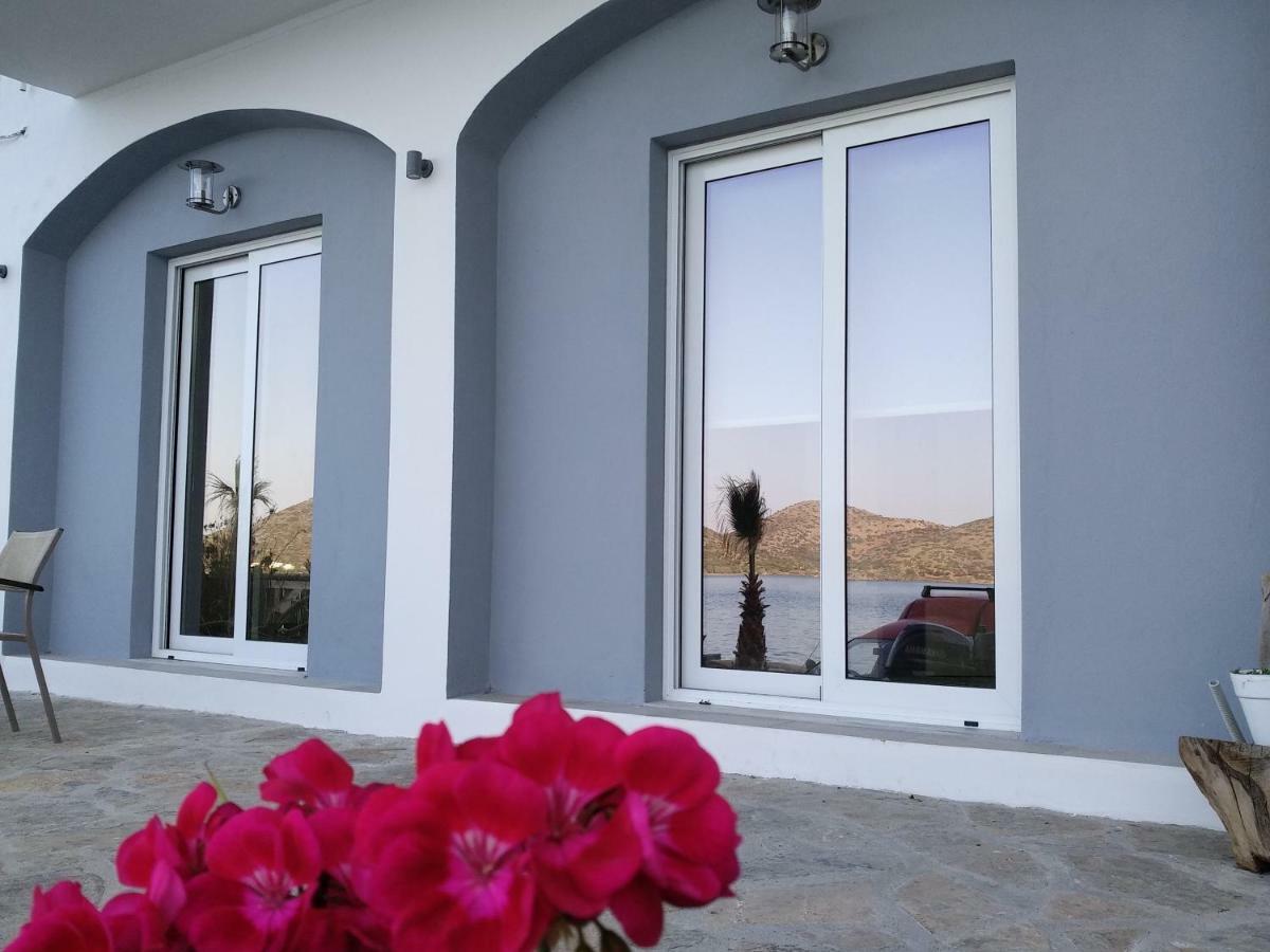 הוילה אלונדה Iliana Sea Side House מראה חיצוני תמונה