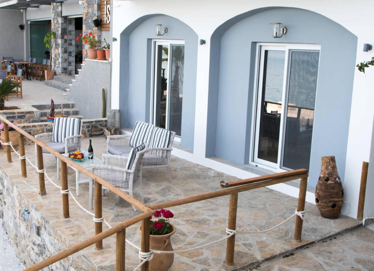 הוילה אלונדה Iliana Sea Side House מראה חיצוני תמונה